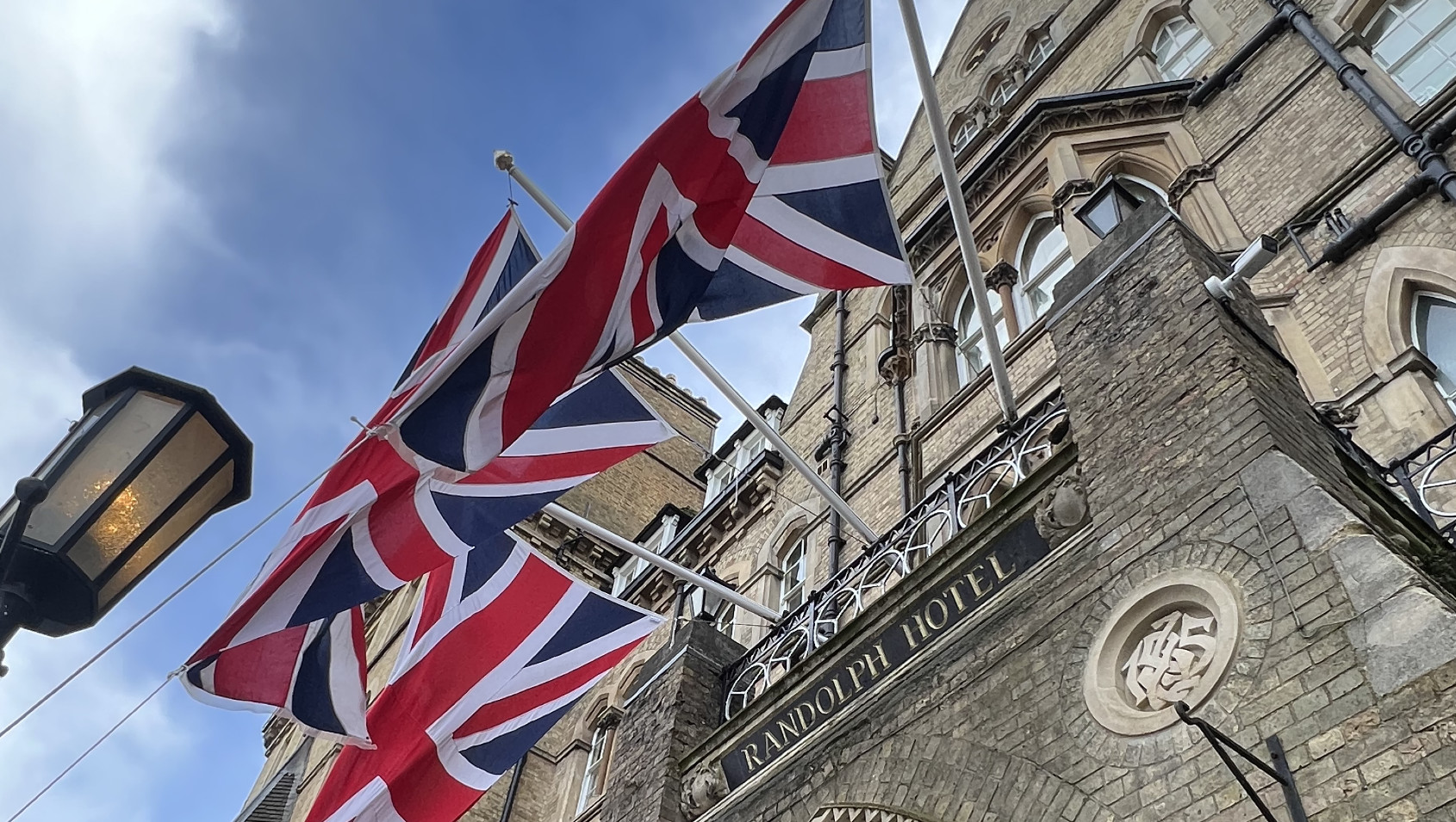 Abra as portas para o mundo!<br/> O próximo passo na sua formação!